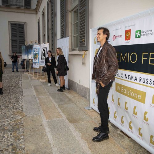 Даниеле Аццена___